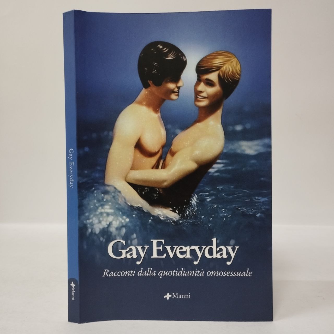 Gay everyday. Racconti dalla quotidianità omosessuale. aa vv. Manni, 2006.  - Equilibri Libreria Torino